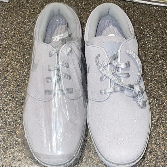 Nike Other - Nike Golf Shoes Suede Stefan Janoski 9